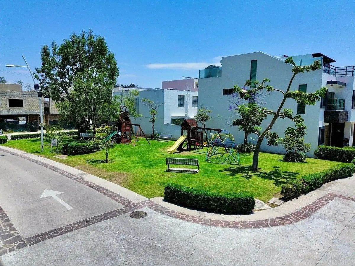 Terreno en Venta en Rinconada del Bosque , Zapopan - land for sale