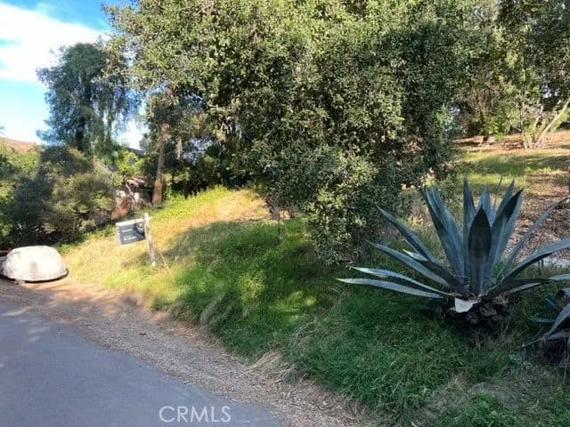Vacant Land (0-10 Acres) in Woodland Hills - Woodland Hills, California, 91364