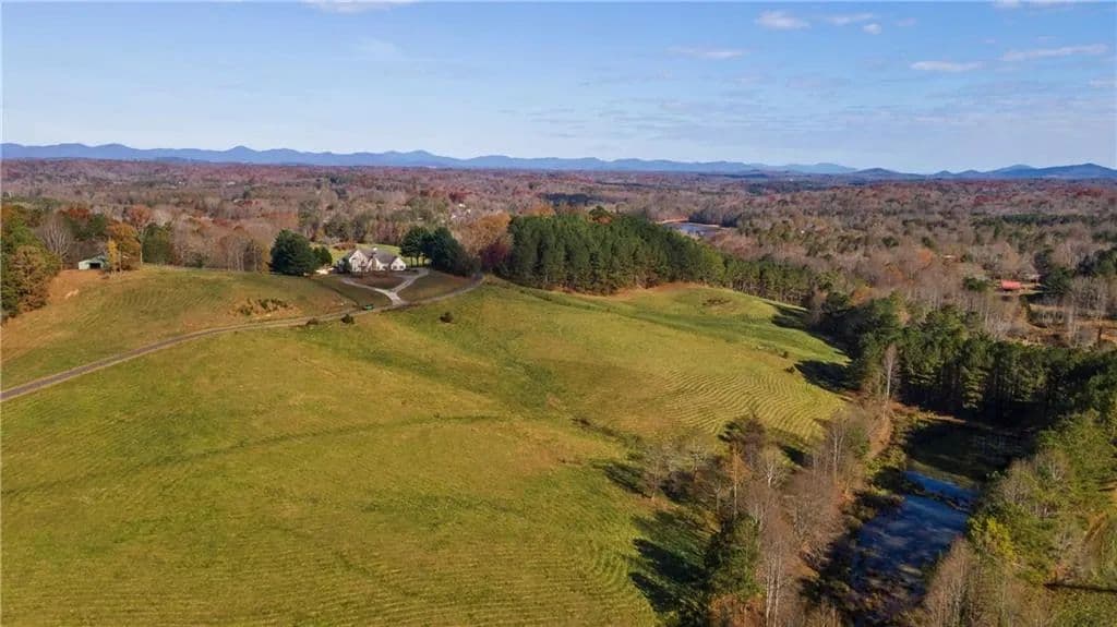 Land -Single Family Acreage in Gainesville - Gainesville, Georgia, 30506
