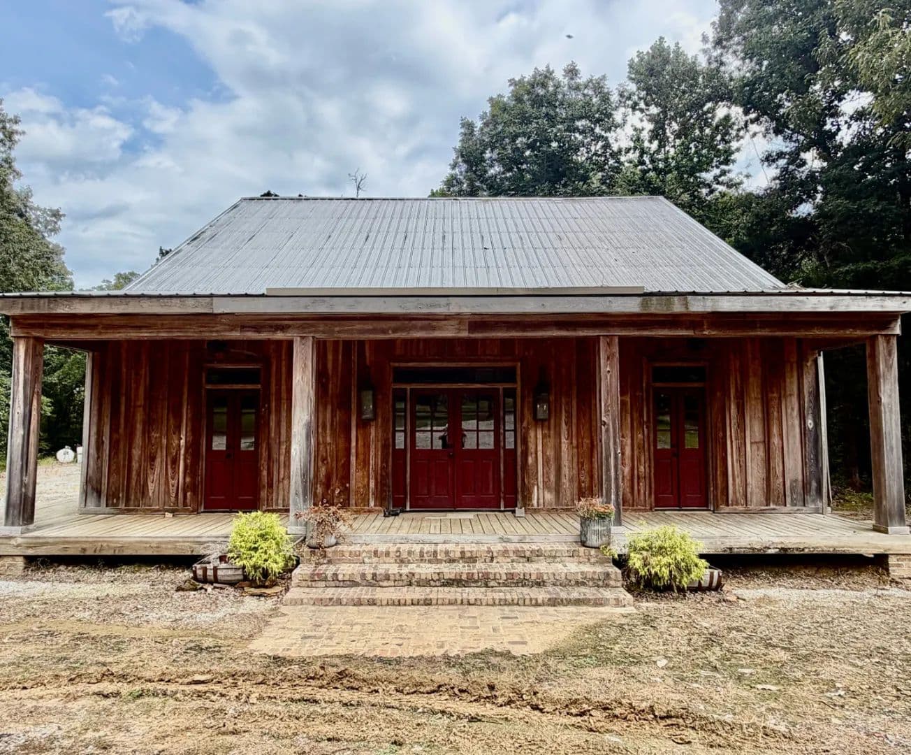 5 Acres with a Home in Carroll County at 1081 County Road 184 B in Greenwood, MS - Greenwood, Mississippi, 38930