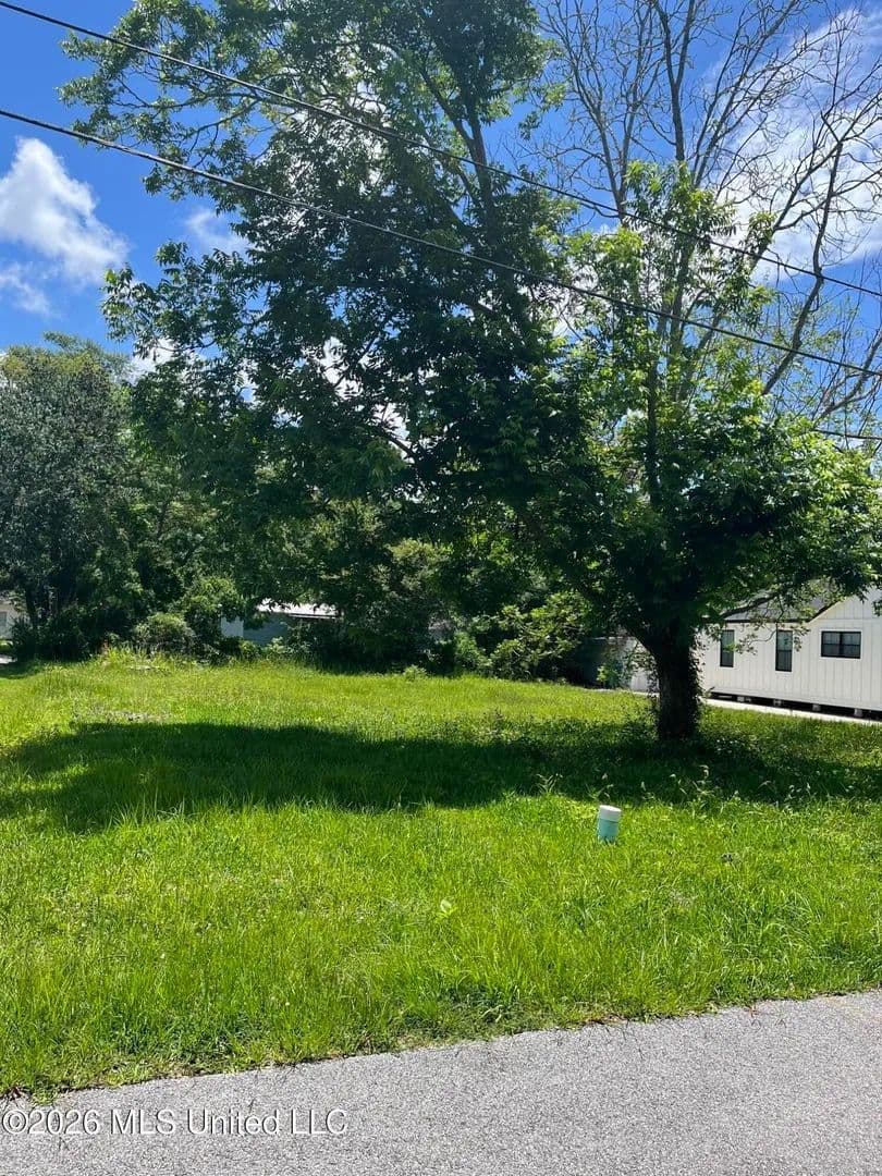 Property from 408 Russell Avenue - KW - Ocean Springs, Mississippi, 39564