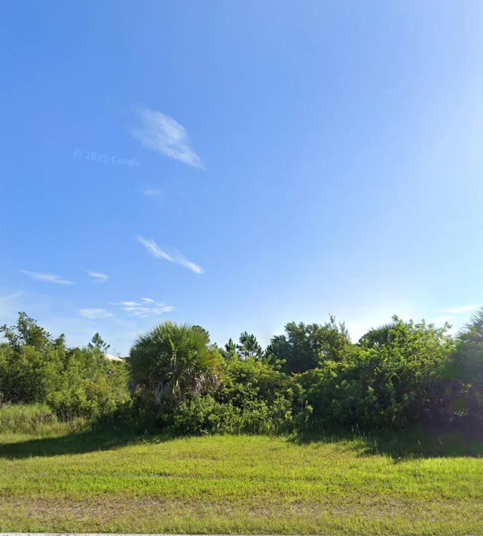 Vacant Land in Port Charlotte - Port Charlotte, Florida, 33981