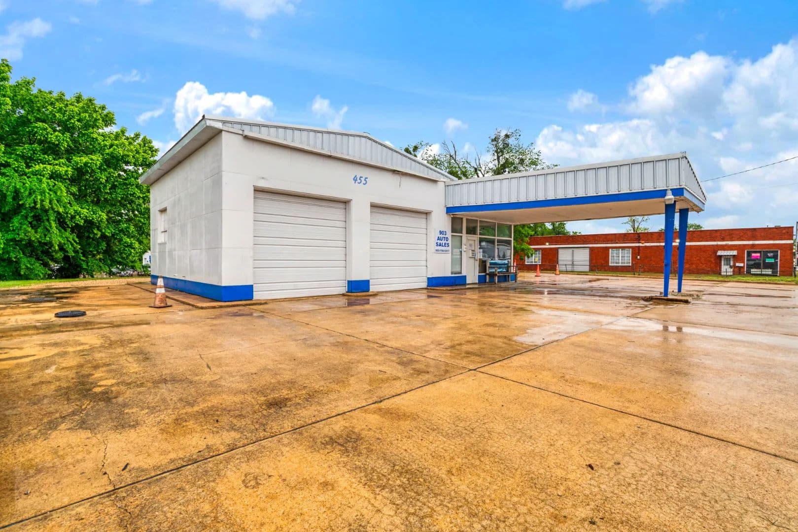 High Visibility Corner Commercial Lot  - Paris, Texas, 75460