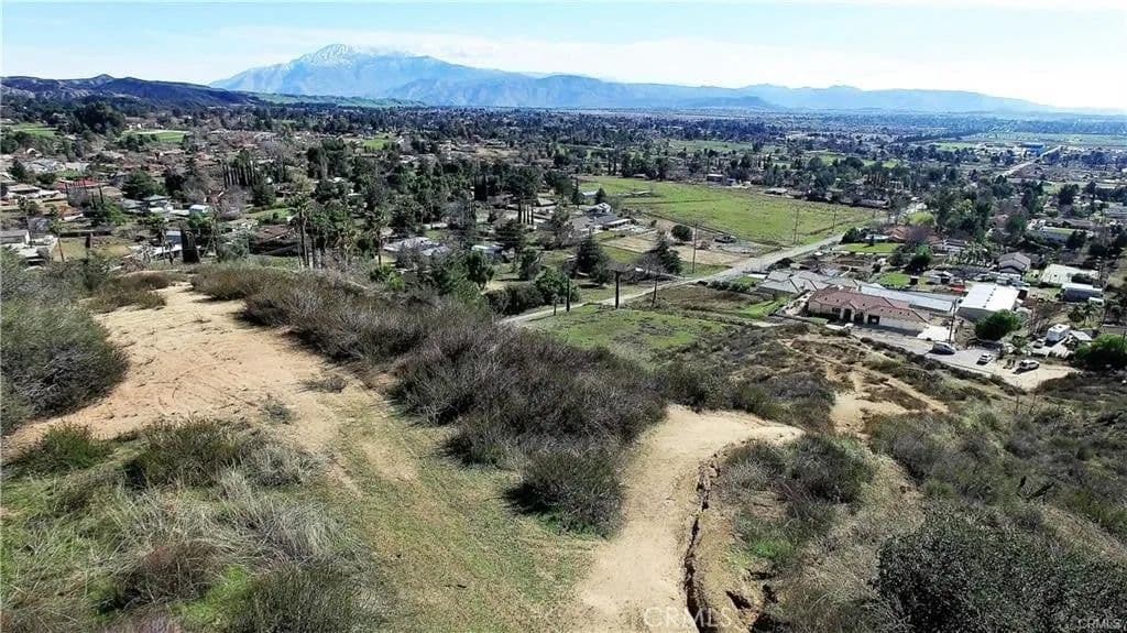 Lots & Land-Other in Cherry Valley - Cherry Valley, California, 92223