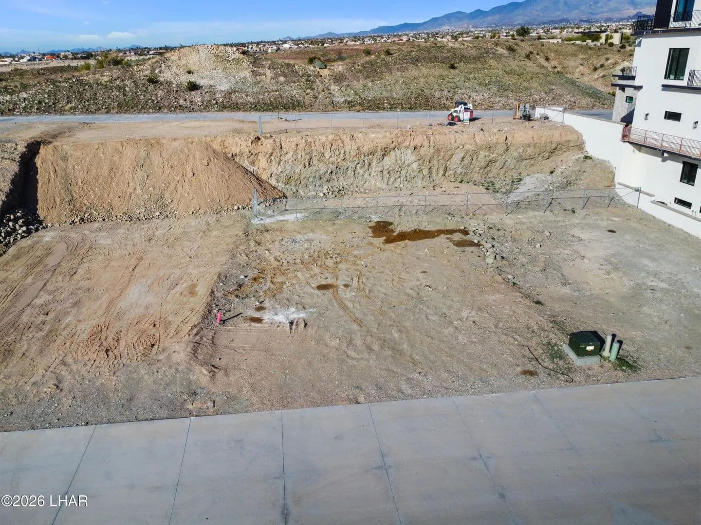 Vacant Land in Lake Havasu City in Lake Havasu City, Arizona - photo 2