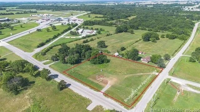 3.61 Acres of Land for Sale in Vinita, OK - Vinita, Oklahoma, 74301