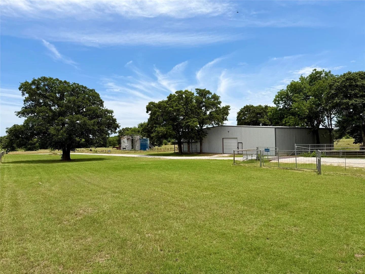 11.73 Acres of Land for Sale in Bowie, TX - Bowie, Texas, 76230