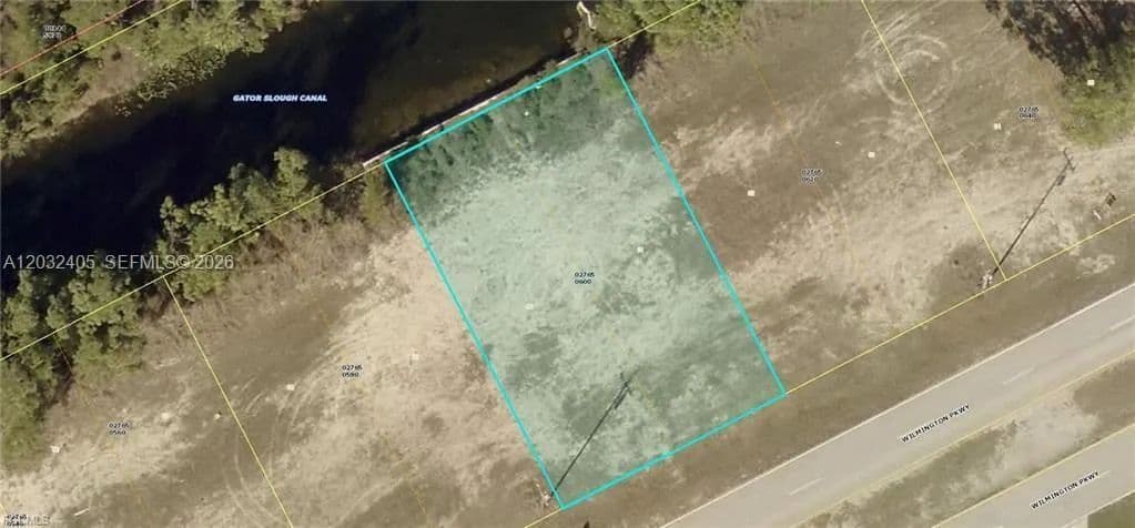 Property from 39 Wilmington Pkwy - KW - Cape Coral, Florida, 33993