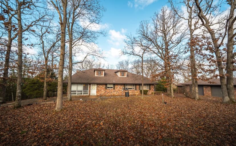 1673 Highway T, Freeburg, MO