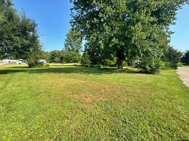 Vacant Land (0-10 Acres) in Washington - Washington, Indiana, 47501