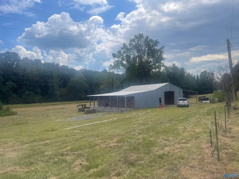 Lots & Land-Other in Attalla