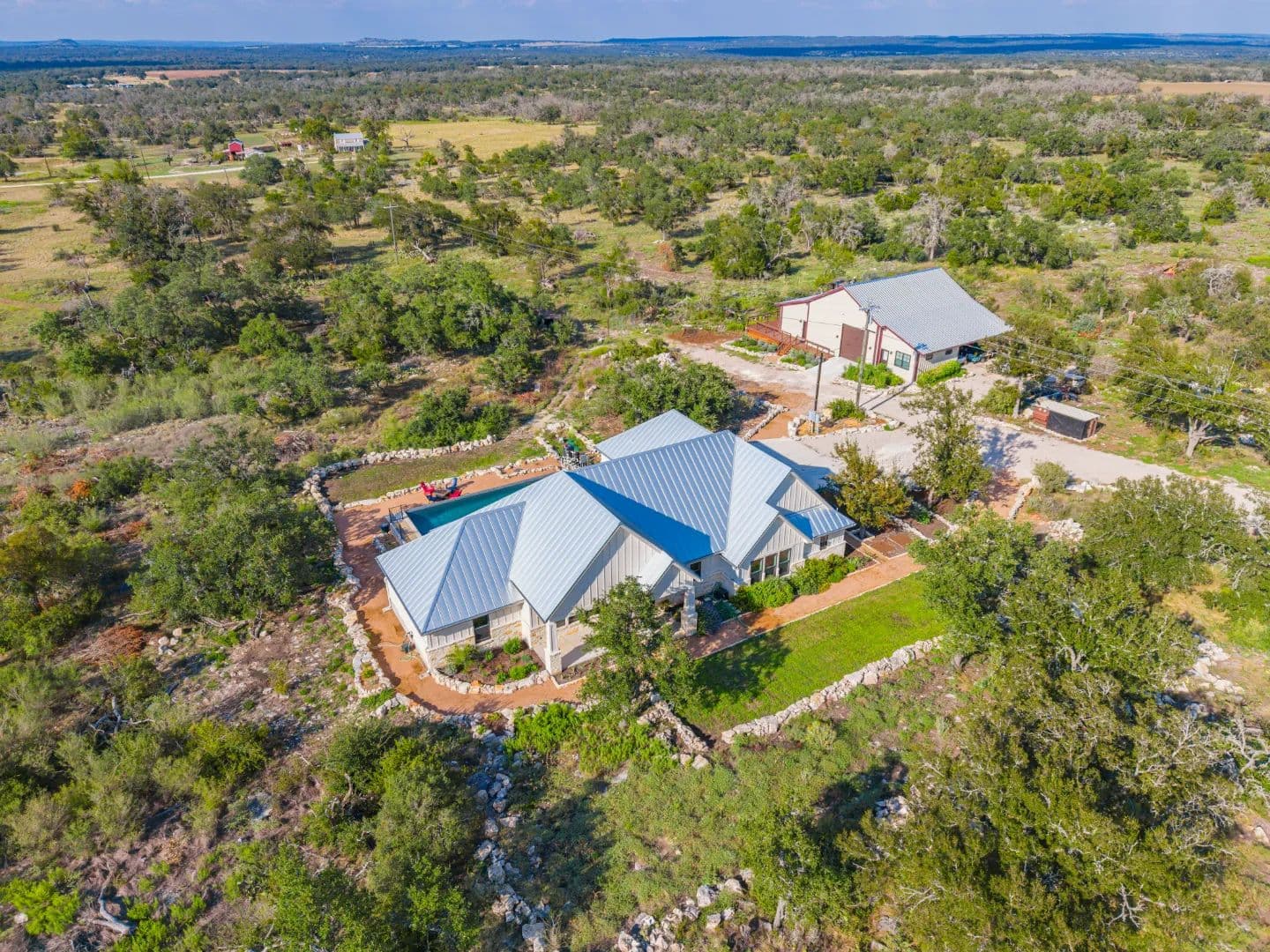 Honey Bloom Retreat - Fredericksburg, Texas, 78624