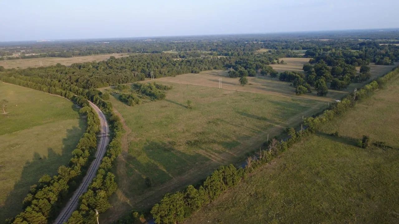 105 Acres of Prime Pasture Swink, OK | 2 Ponds, Hay Barn & Pecan Trees - Ft Towson, Oklahoma, 74735