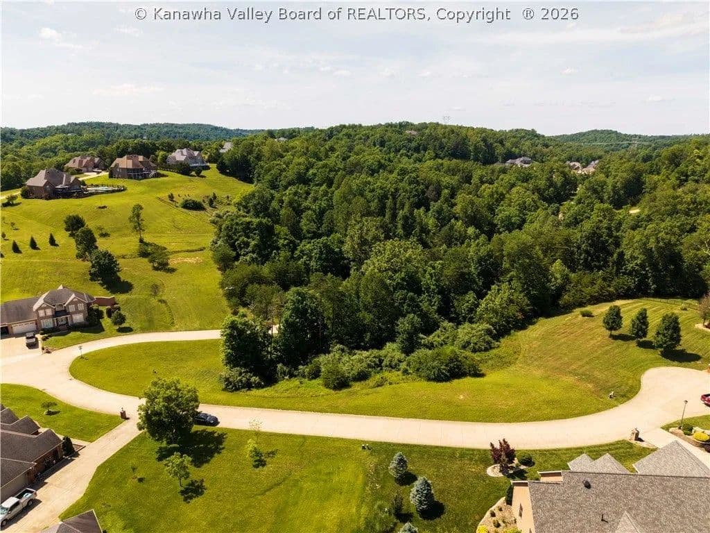 Lots & Land-Other in Winfield - Winfield, West Virginia, 25213