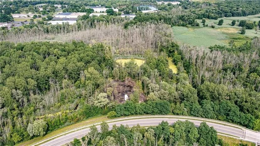 Lots & Land-Other in Fairport