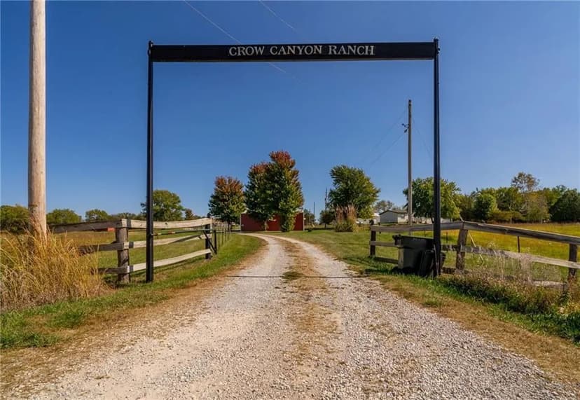 Property from 17076 S Shawnee Heights Road - KW