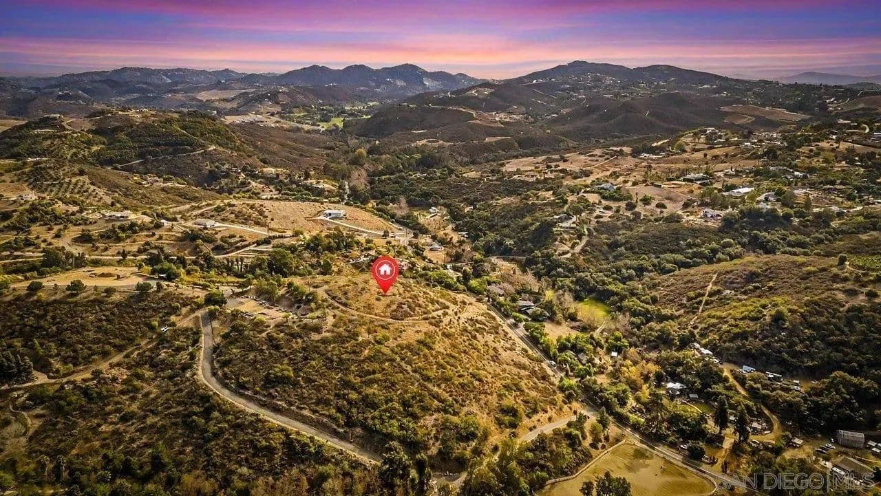 Lots & Land-Other in Vista - Vista, California, 92084