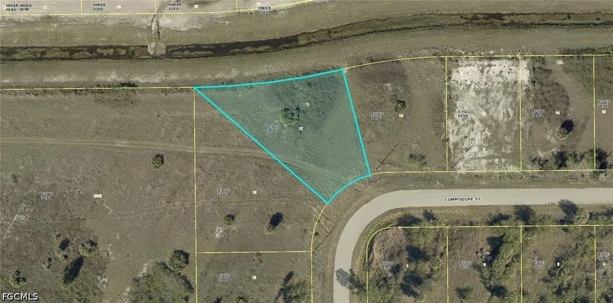 Lots & Land-Other in Lehigh Acres - Lehigh Acres, Florida, 33974