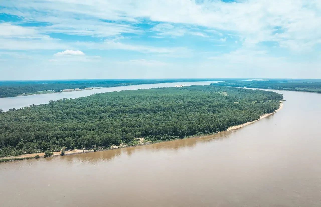 Trailhead Preserve on the 8 and Middle Bar Islands - Hickman, Kentucky, 42050