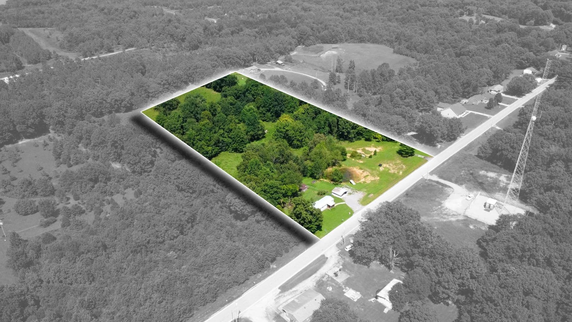 8.92 Acres of Land for Sale in Indian Mound, TN - Indian Mound, Tennessee, 37079