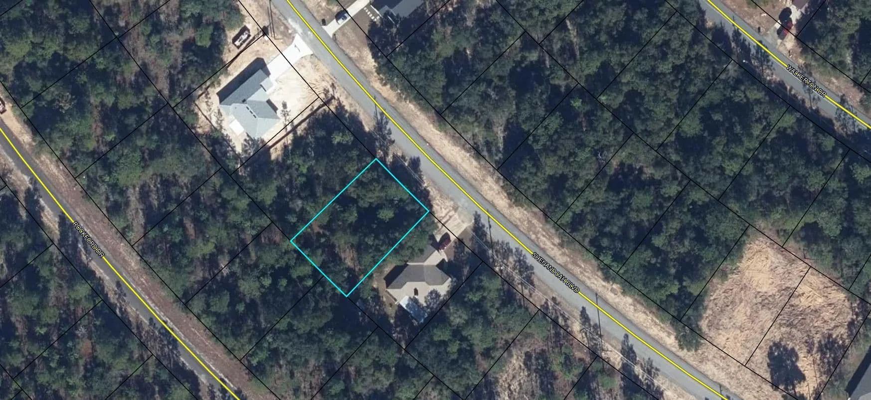 Property from Lot 6 SHENANDOAH Boulevard - KW - Chipley, Florida, 32428