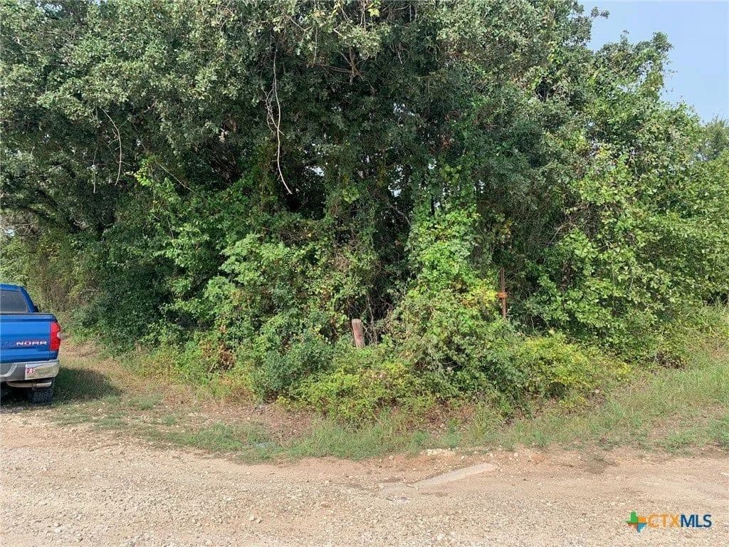 Lots & Land-Other in Chilton - Chilton, Texas, 76632