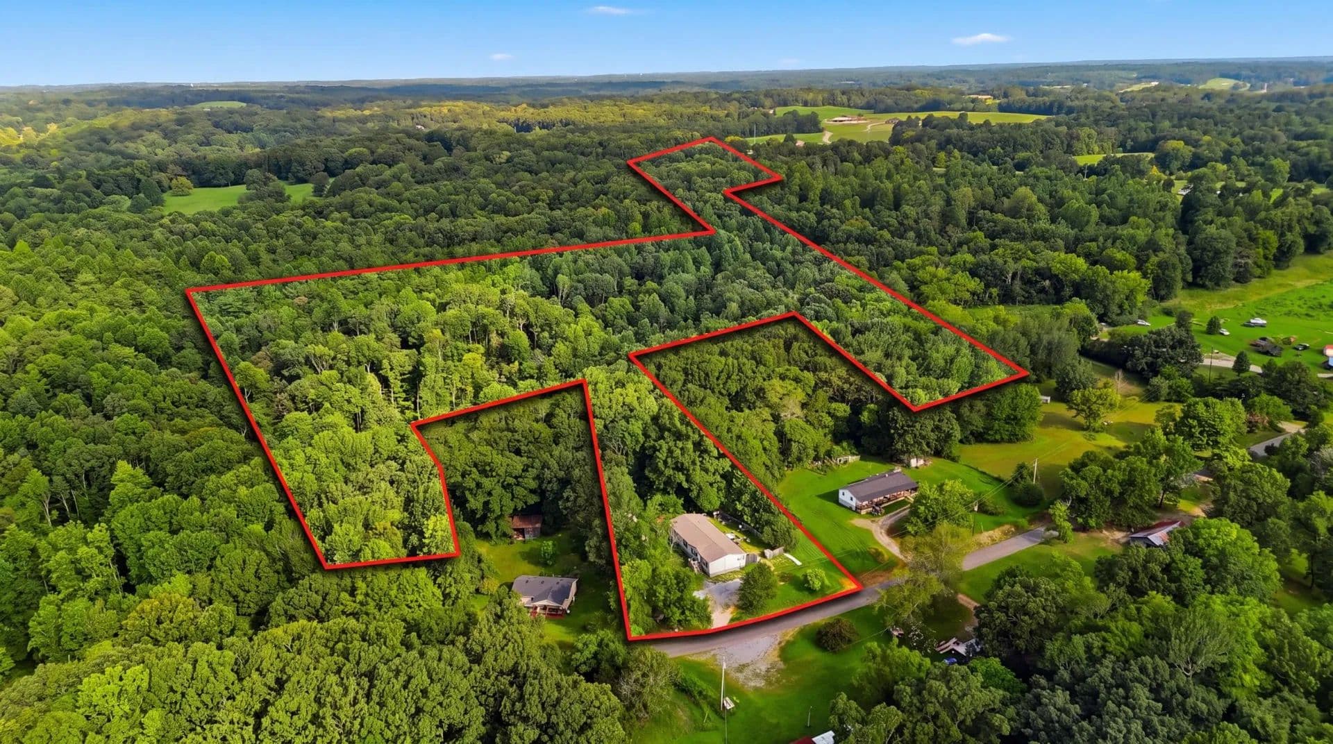 Vacant Land in Charlotte - Charlotte, Tennessee, 37036