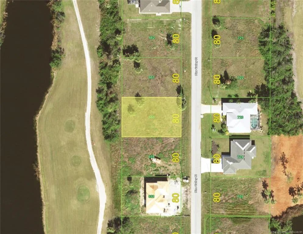 Vacant Land in Rotonda West - Florida, 33947