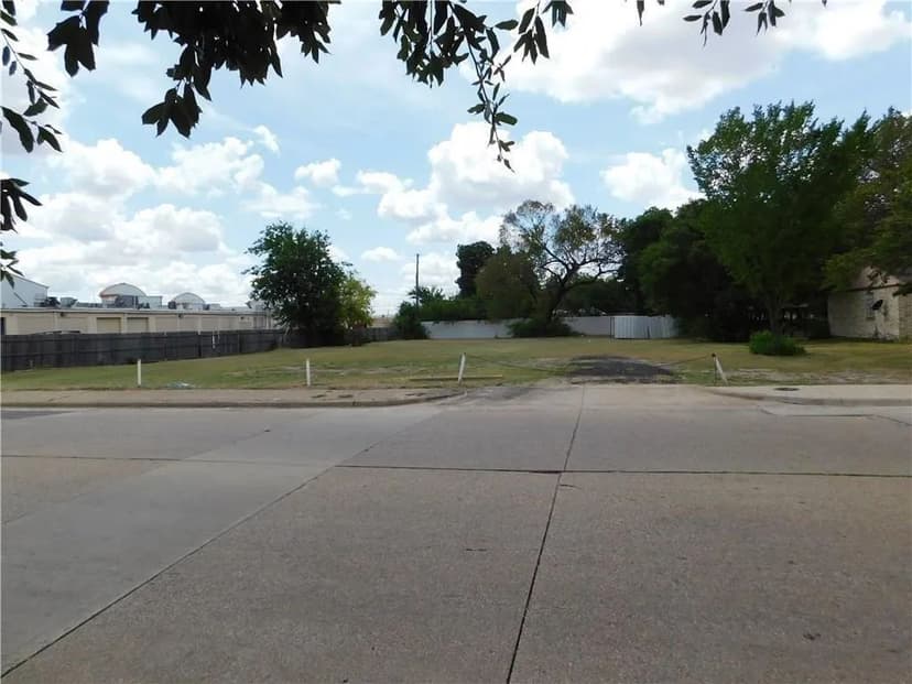 Vacant Land in Dallas