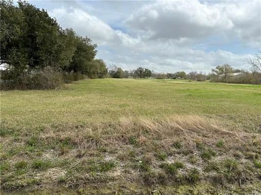 Land -Single Family Acreage in Sulphur - Sulphur, Louisiana, 70665
