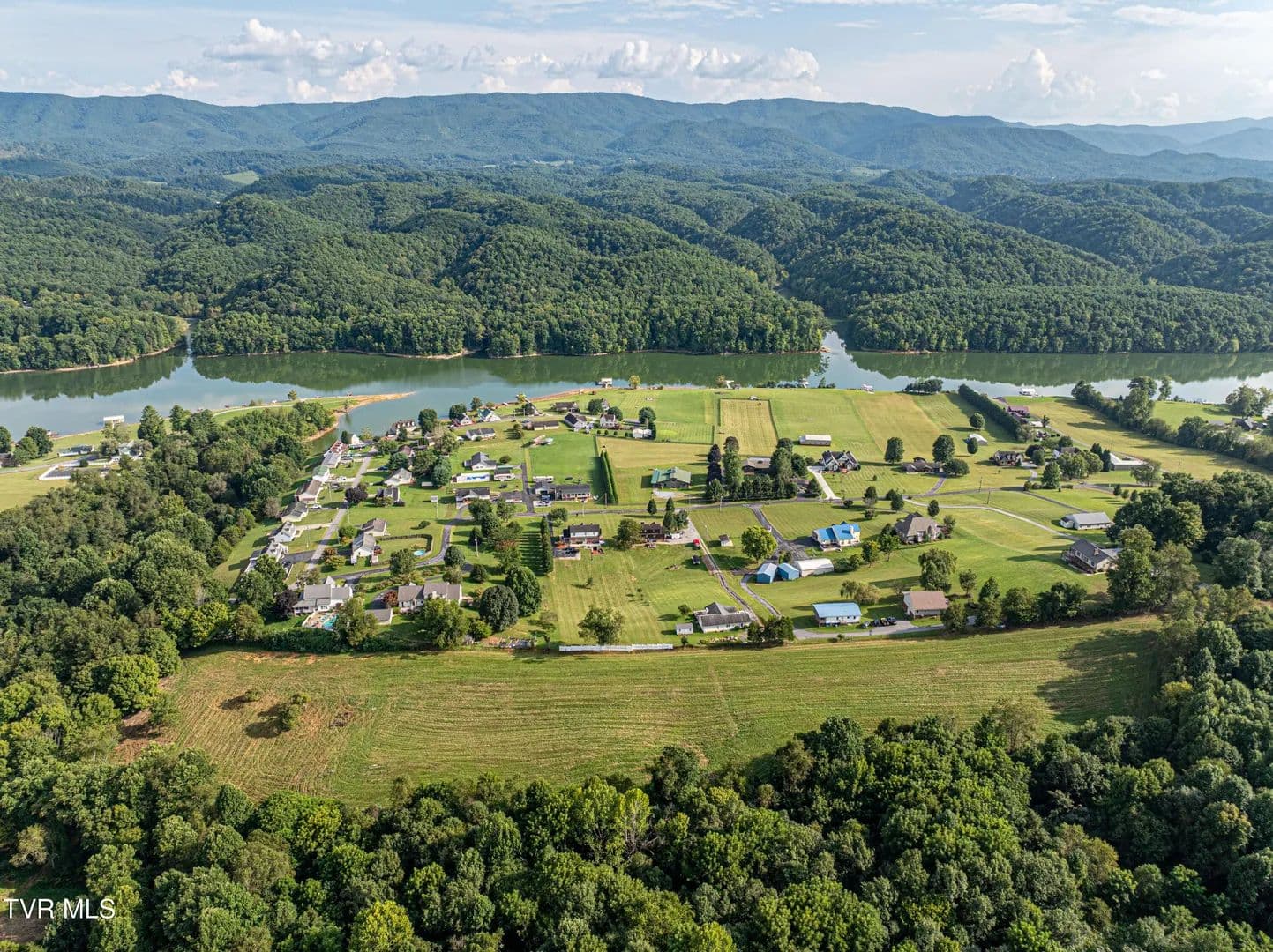10.97 Acres of Land for Sale in Abingdon, VA - Abingdon, Virginia, 24211