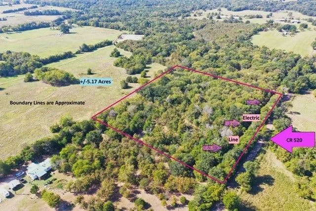 5.17 Acres of Land for Sale in Fairfield, Texas - Fairfield, Texas, 75840