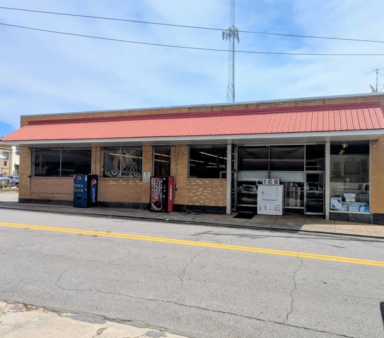 IGA Grocery - Washington, Georgia, 30673