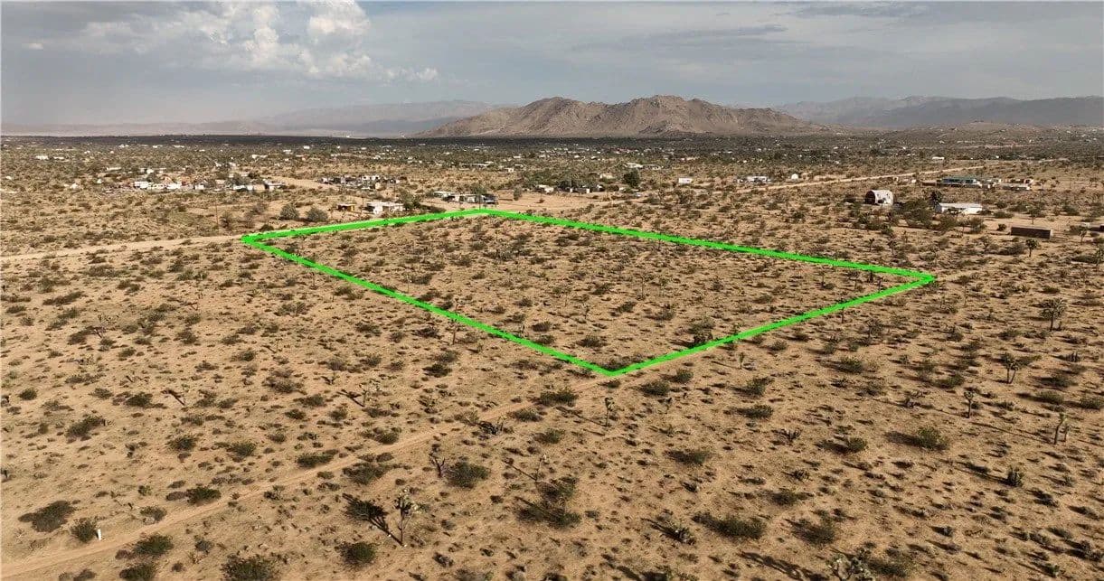 Lots & Land-Other in Yucca Valley - Yucca Valley, California, 92284