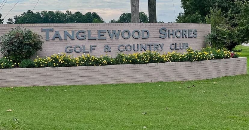 0.5 acre residential land in Mecklenburg County, VA!