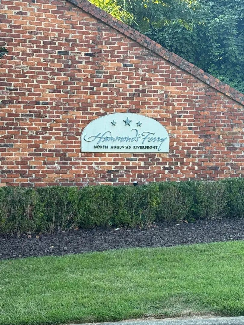 Property from 686 Railroad Avenue - KW