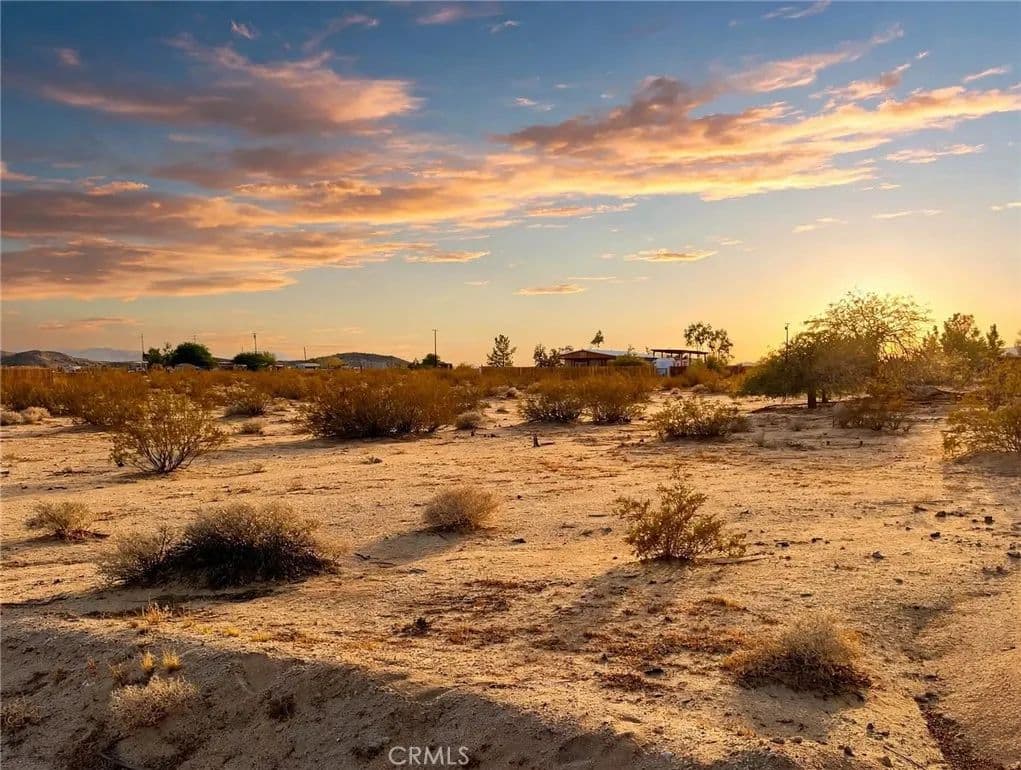 Vacant Land in Joshua Tree - Joshua Tree, California, 92252