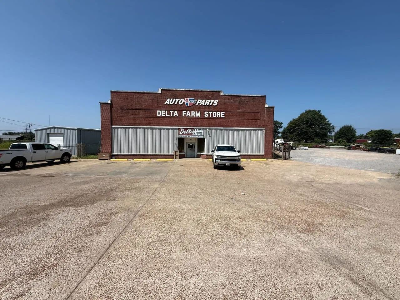 Delta Farm Store - Clarksdale, Mississippi, 38614