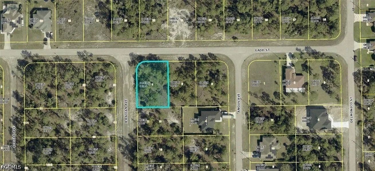 Lots & Land-Other in Lehigh Acres - Lehigh Acres, Florida, 33974
