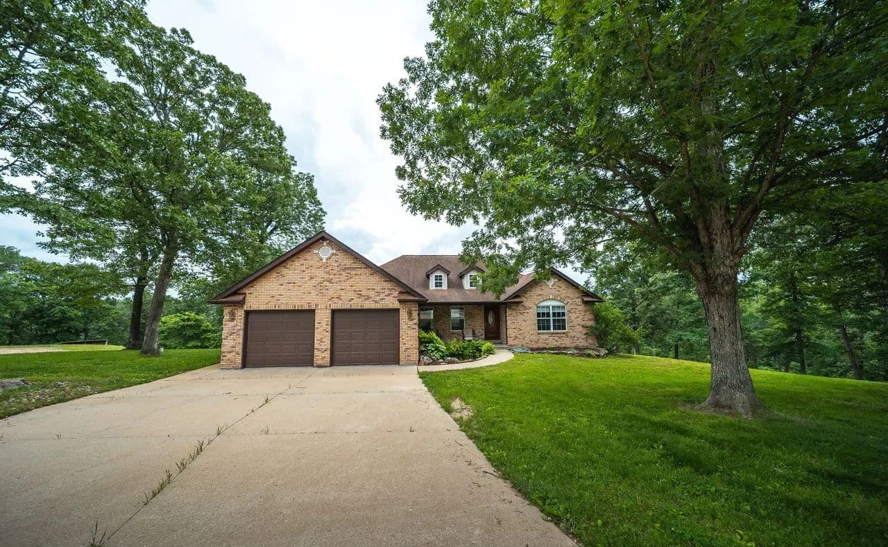 Elk Run - Saint Clair, Missouri, 63077