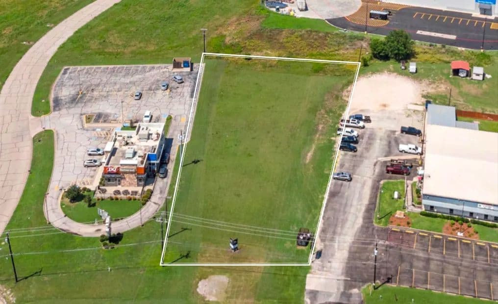 Vacant Land (0-10 Acres) in Hewitt - Hewitt, Texas, 76643