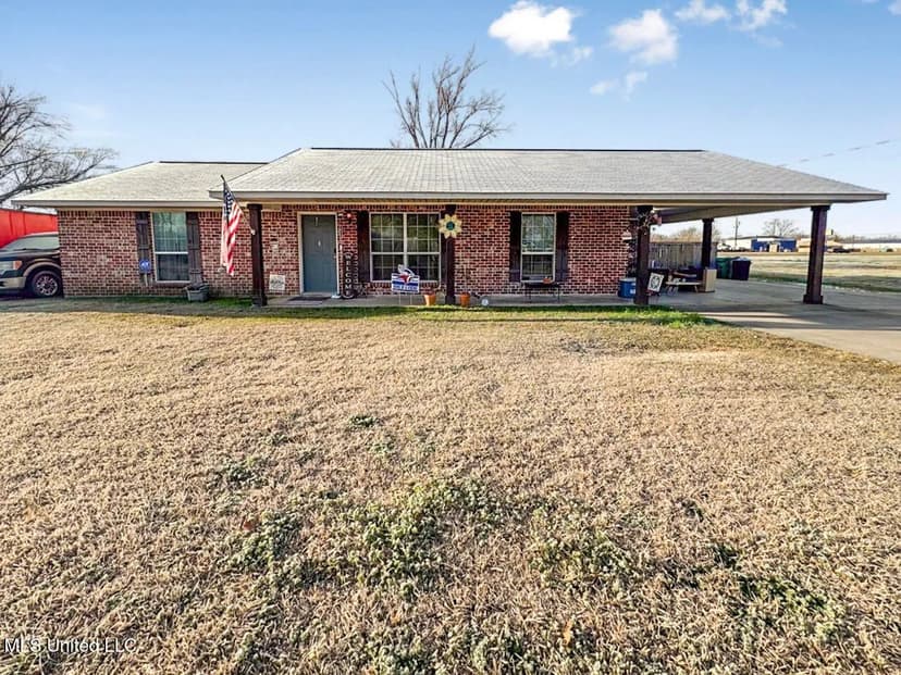 107 Ashley Lane Home for Sale in Vidalia, LA