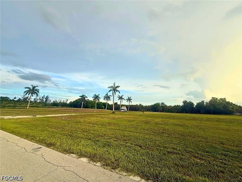 1.2 Acres of Land for Sale in Bokeelia, FL - Bokeelia, Florida, 33922