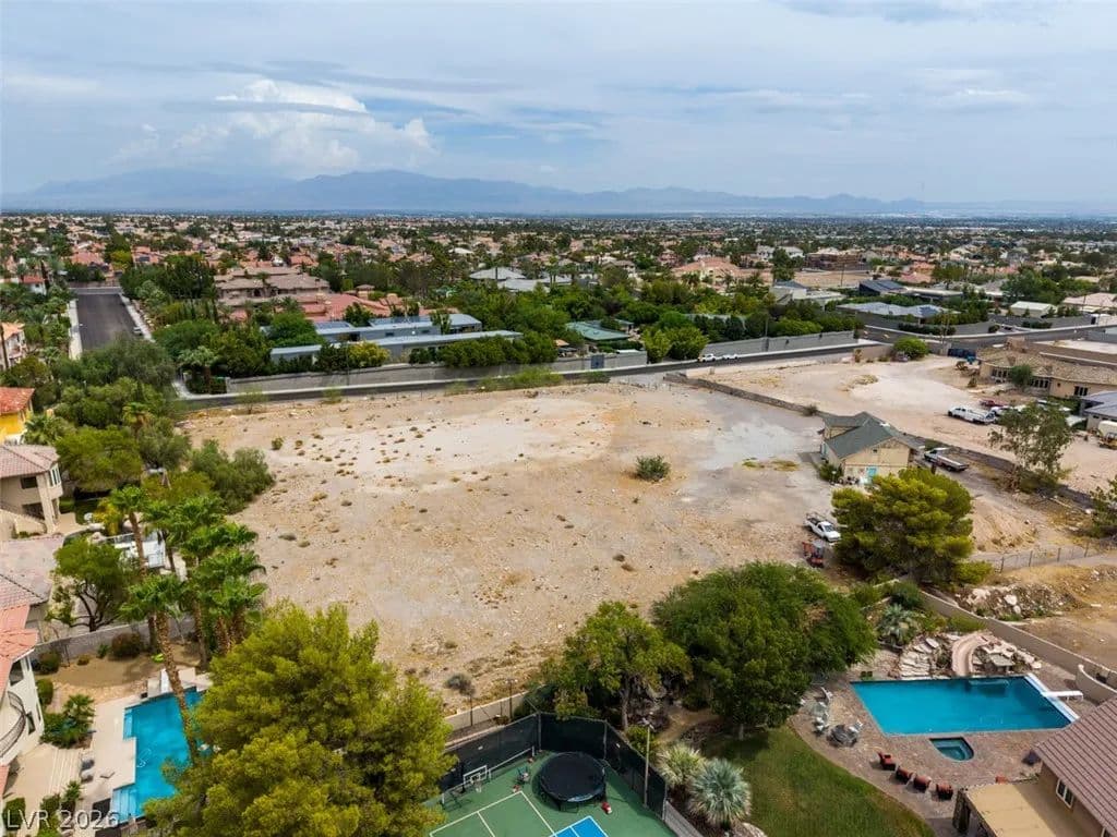 2.28 Acres of Land for Sale in Las Vegas, NV - Las Vegas, Nevada, 89117