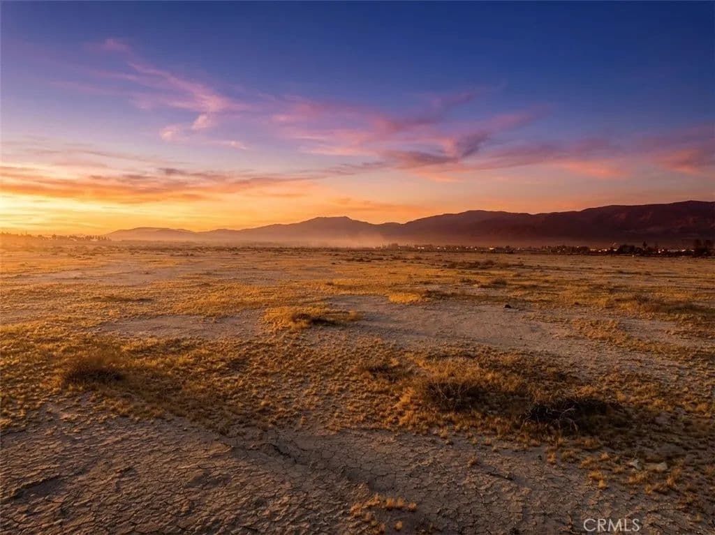 Vacant Land in Lucerne Valley - Lucerne Valley, California, 92356