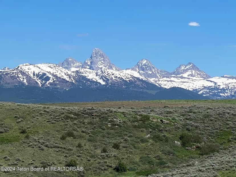 Property from 2633 SPRING HOLLOW RANCH Road - KW