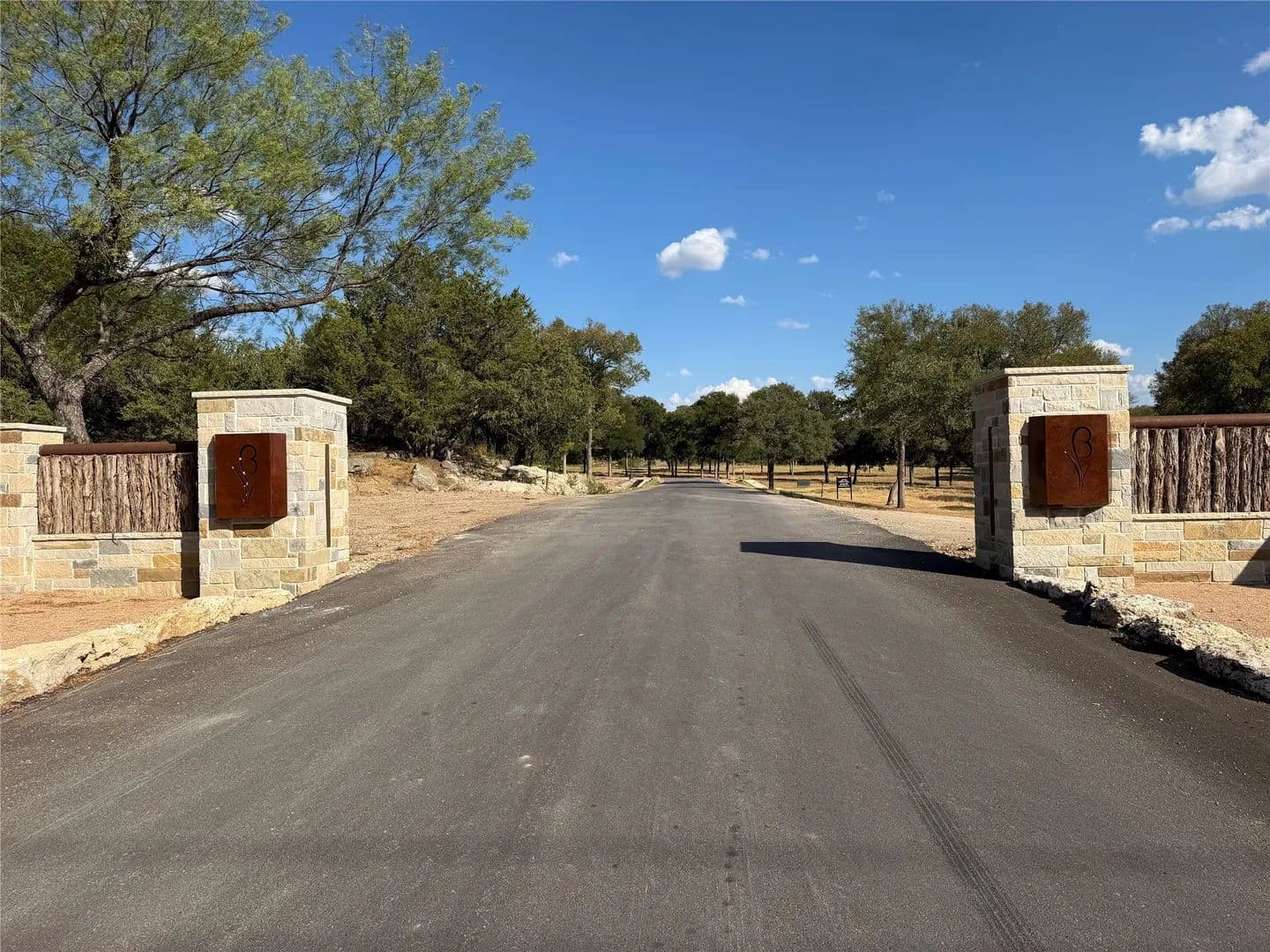 2.32 Acres of Land for Sale in Weatherford, TX - Weatherford, Texas, 76087
