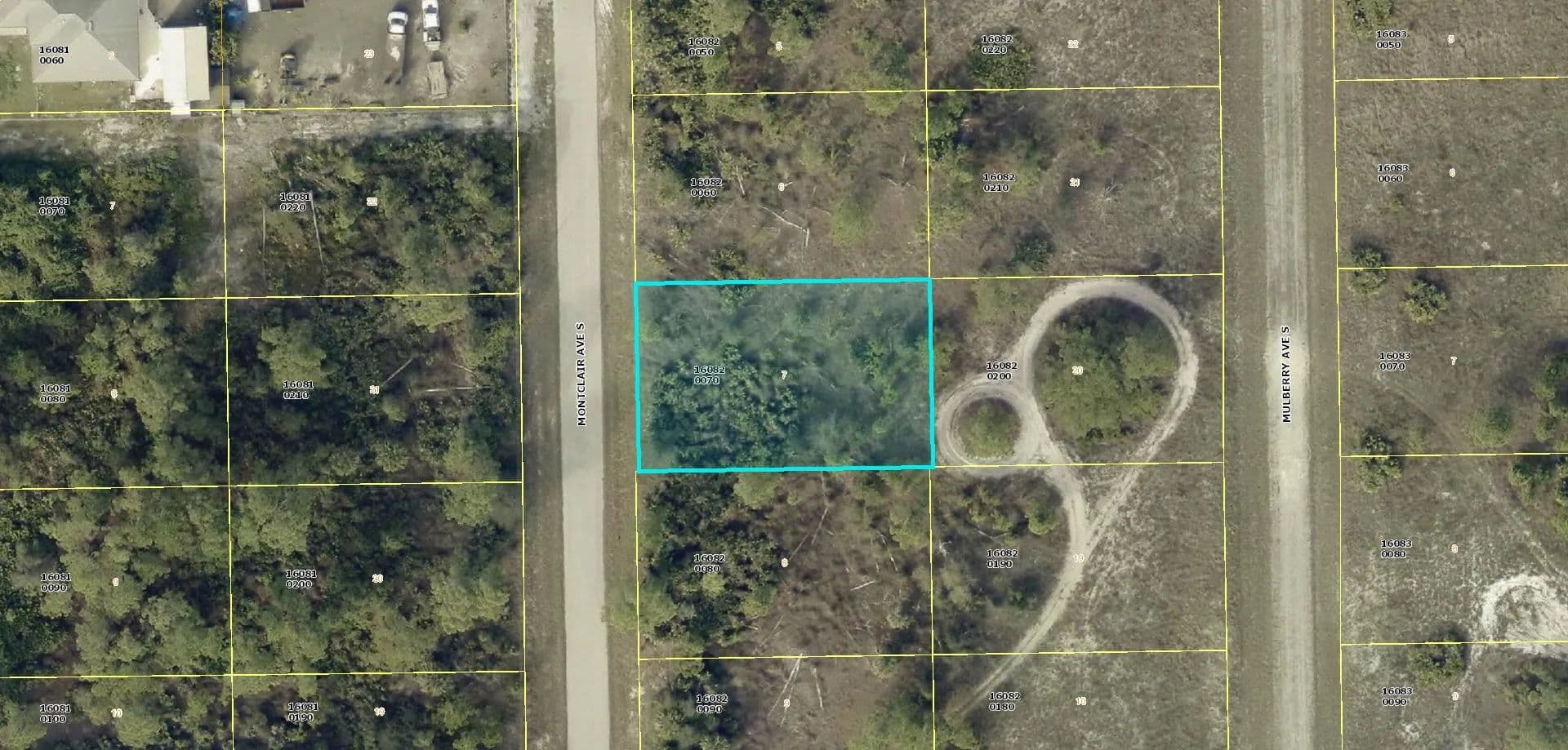 Lots & Land-Other in Lehigh - Lehigh, Florida, 33974
