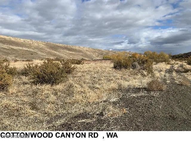 Lots & Land-Other in Yakima - Yakima, Washington, 98908