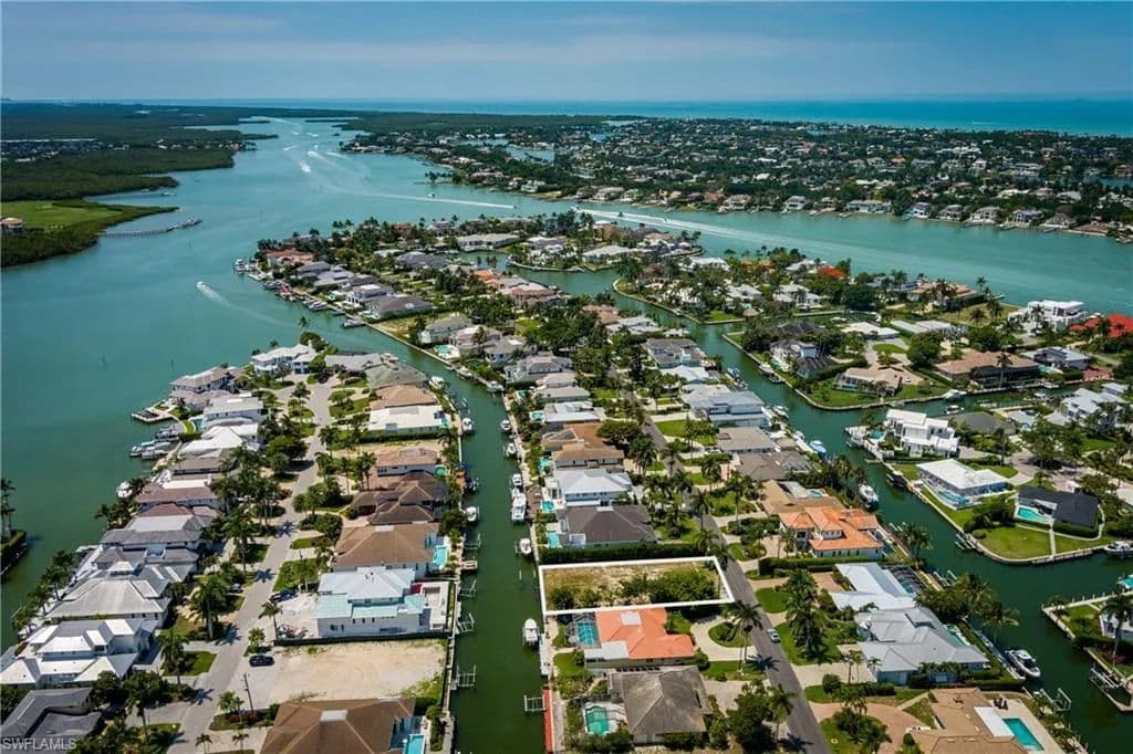 Land -Single Family Acreage in Naples - Naples, Florida, 34102